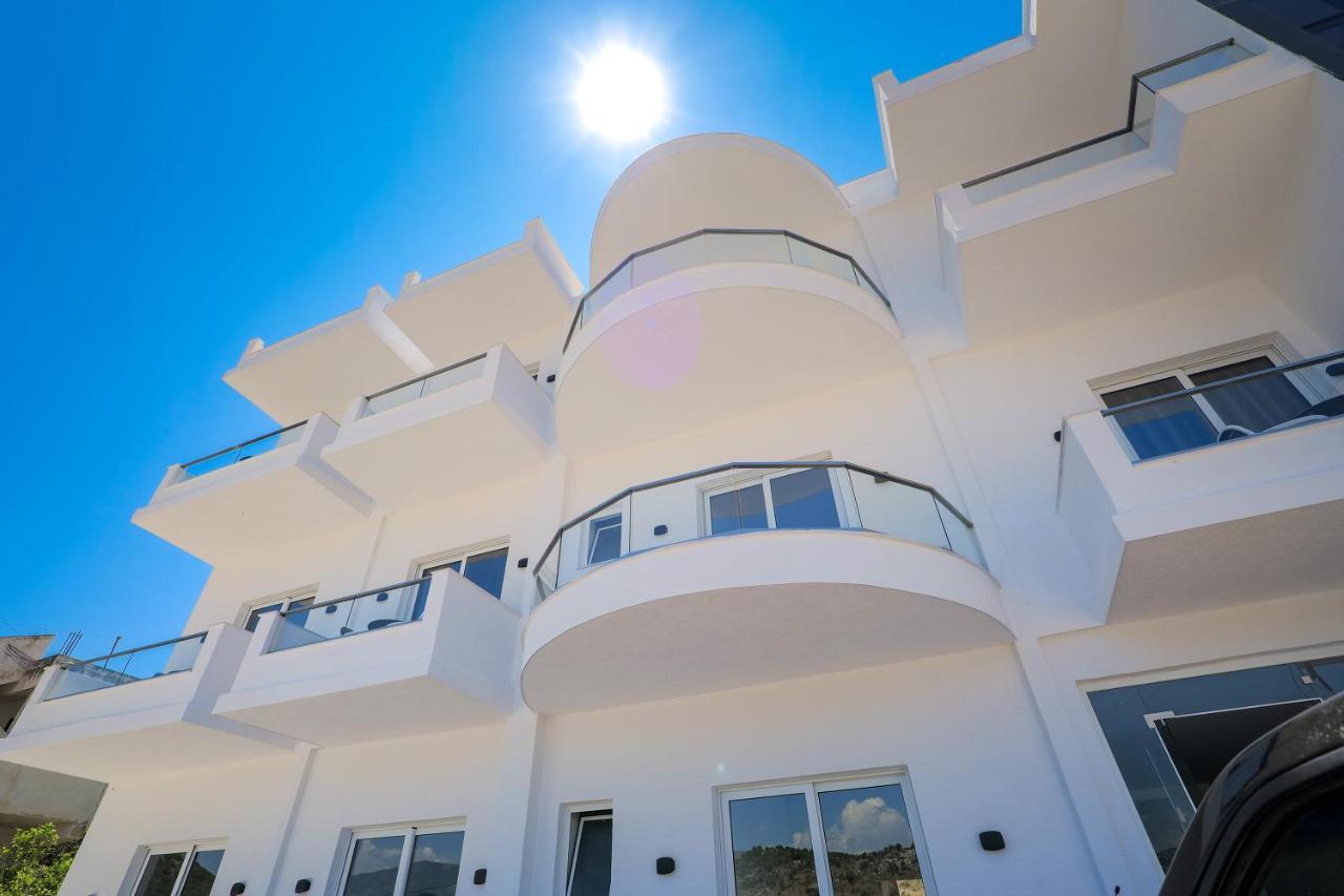 Galaxy Hotel Εξαμίλιο Εξωτερικό φωτογραφία